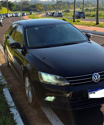 VOLKSWAGEN JETTA 2.0 TSI HIGHLINE 211CV GASOLINA 4P TIPTRONIC